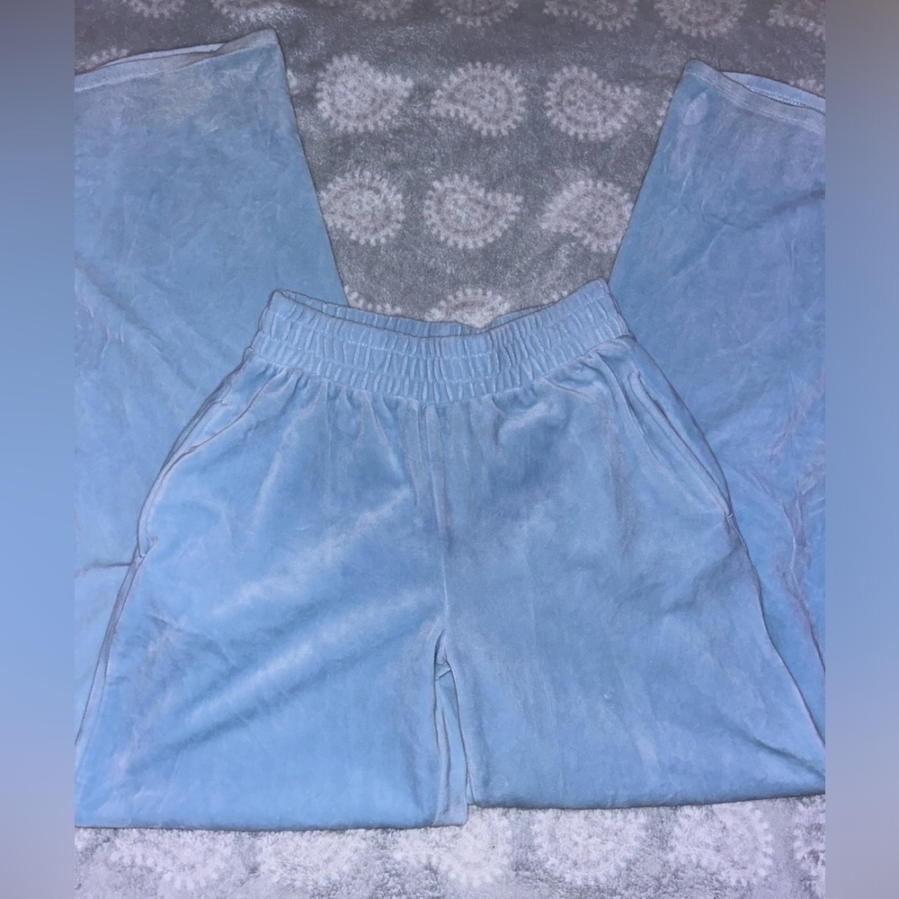 Forever 21 Blue Velour Straight Pants